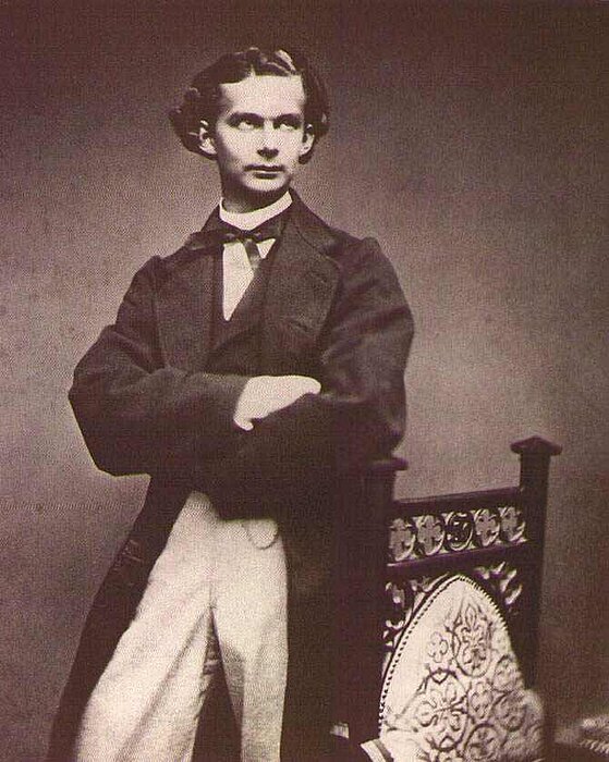Der junge König Ludwig II - [Public domain], via Wikimedia Commons