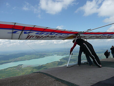 Hanggliding and paragliding at Tegelberg Mountain in Schwangau