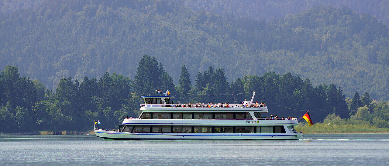Boat trip aboard the MS Füssen on lake Forggensee